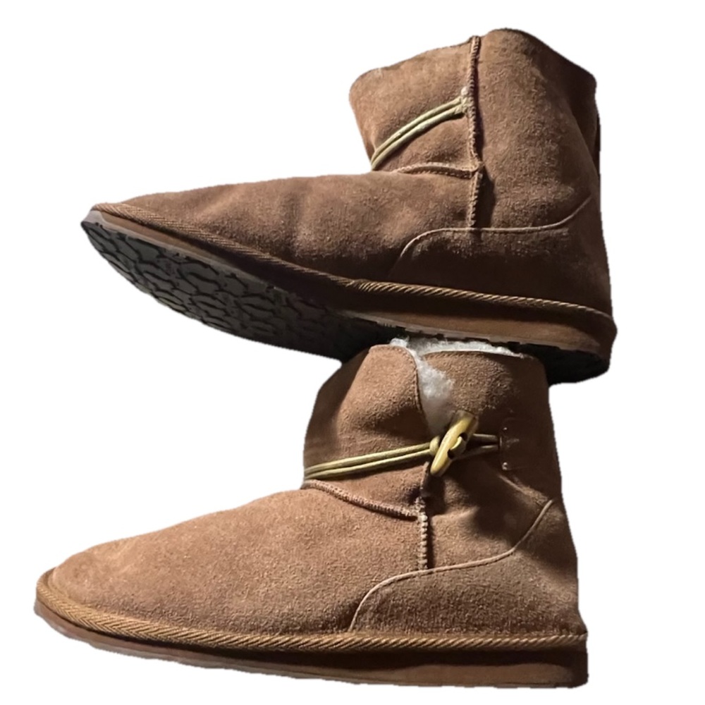 Emu women size 10M brown suede ankle boots!!!